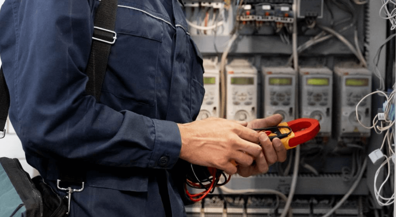cómo encontrar empleo en Canadá como electricista industrial